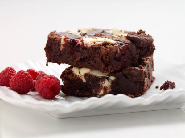 raspberry-white-chocolate-VT brownie