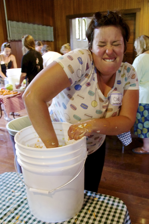 Chris, our HLNY Demo Diva, showing the kraut who's boss