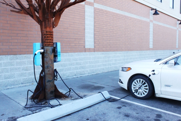 healthy_living_electric_car_charging_station