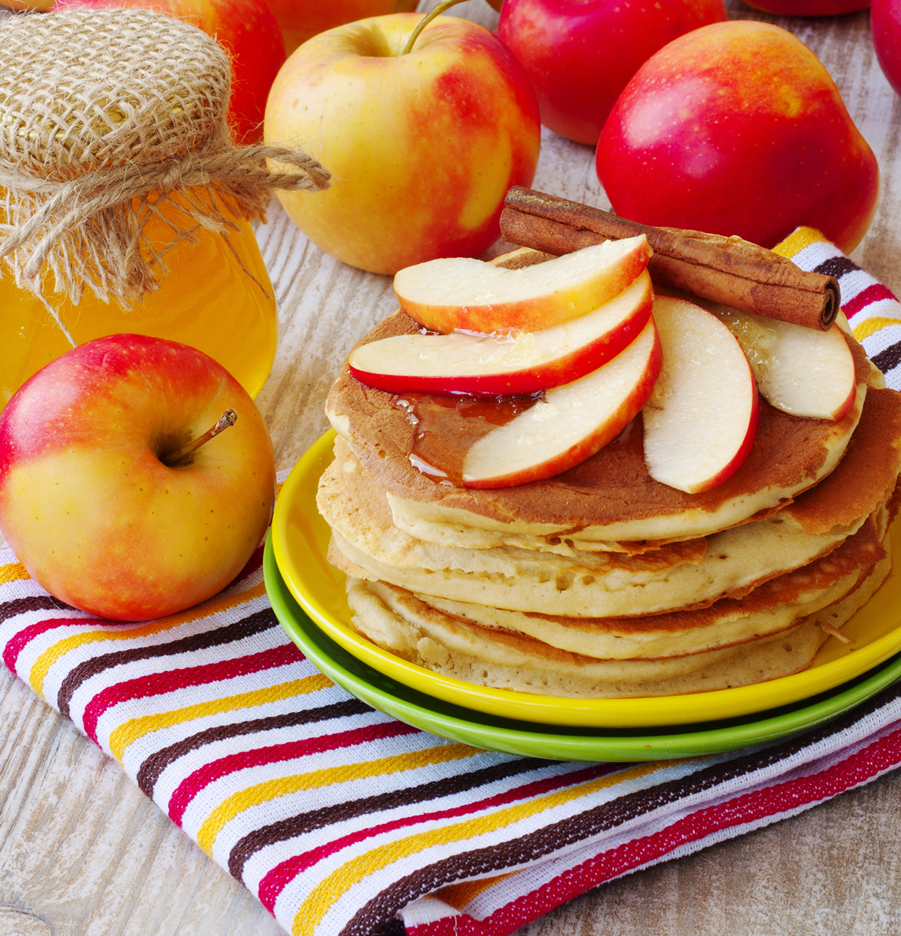 Grain-Free Buttermilk Apple-Cinnamon Pancakes - Healthy Living